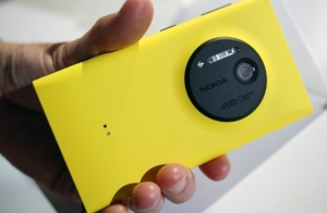 nokia-lumia-221014