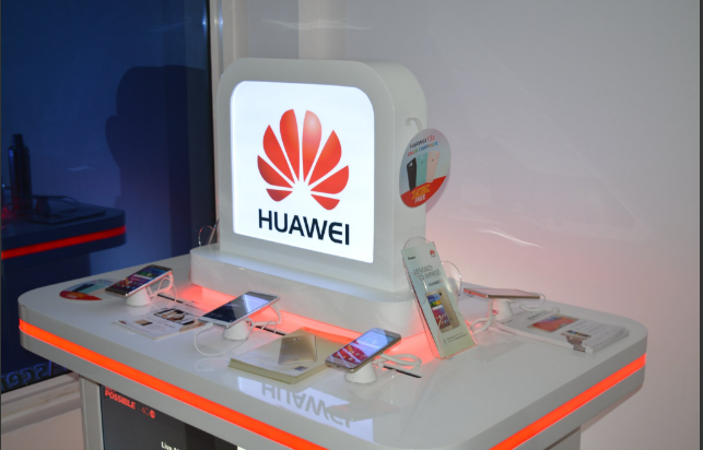 This customer service center will cover the Western region and according to Huawei, it will provide an opportunity for customers in the region to interact with Huawei products