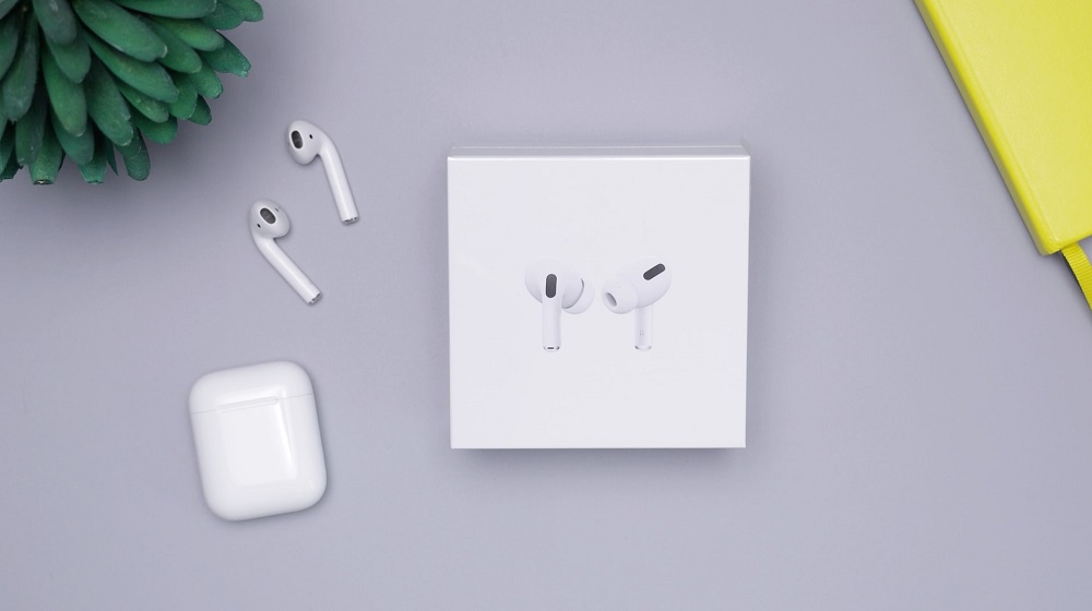 Airpods Pro Box & Airpods