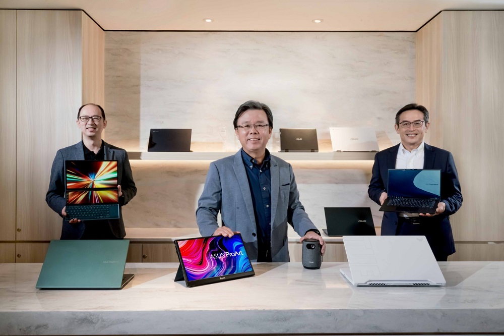 ASUS Co-CEO Samson Hu and Executives Present Be Ahead Launch Event at CES 2021