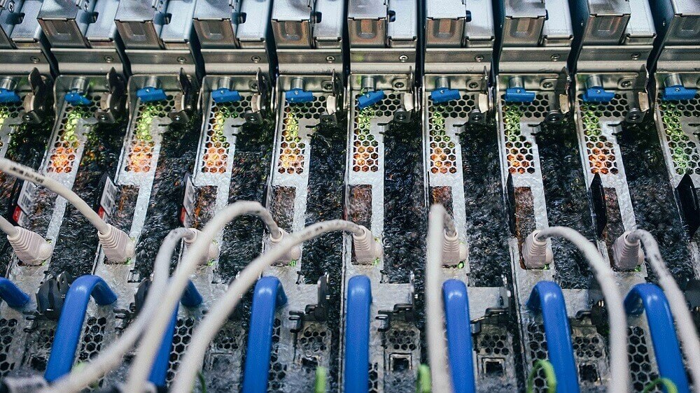 Microsoft Starts Submerging Servers in Liquid Baths for Better Cooling