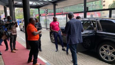 Odibets gifts Ferdinand Omanyala brand new car