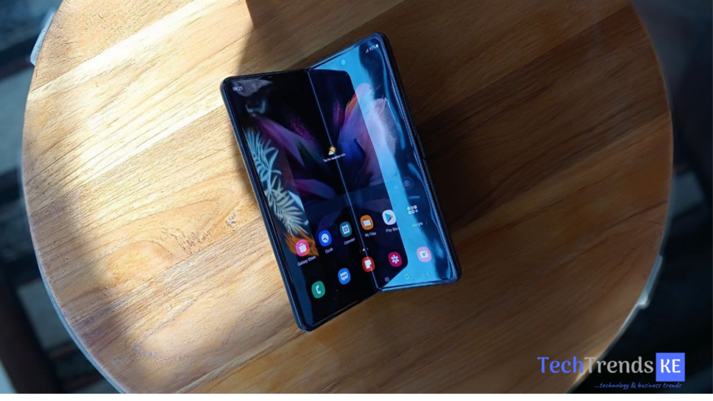 Galaxy Z Fold3 Review