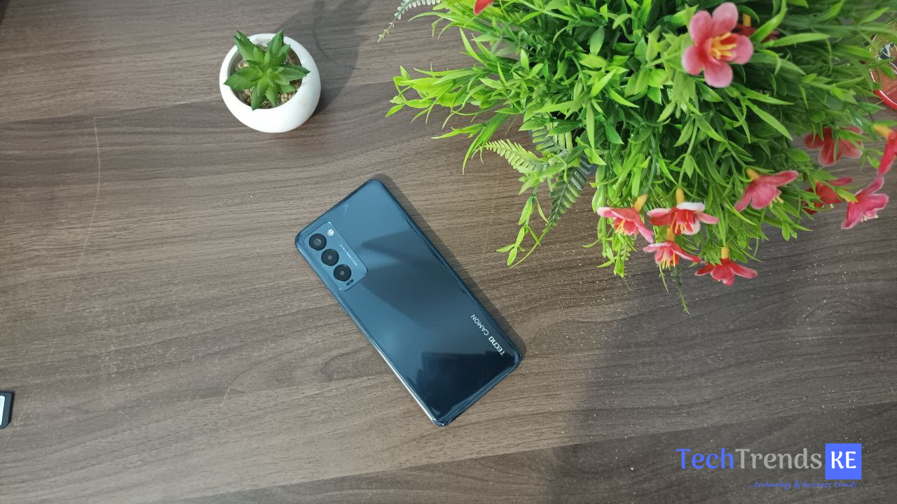 TECNO Camon 18 Review