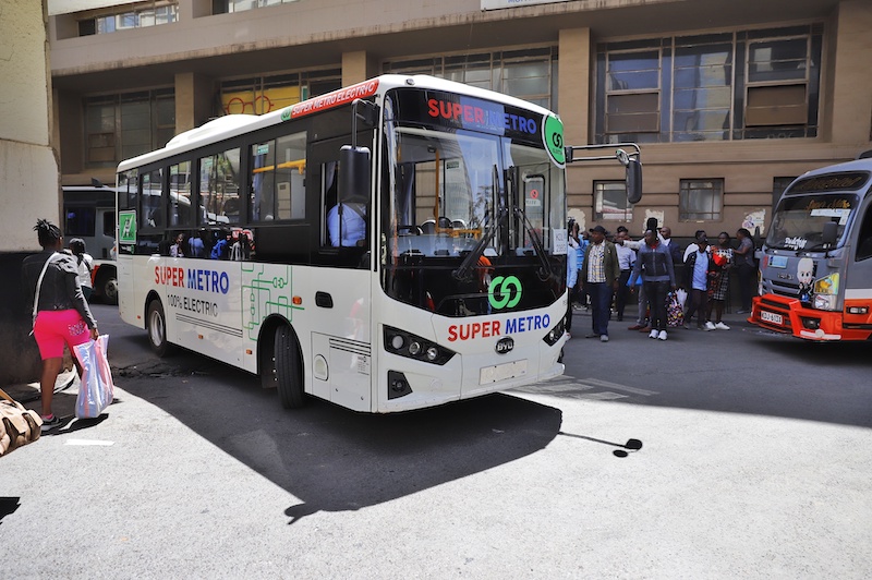 Super Metro adds first electric bus to its fleet