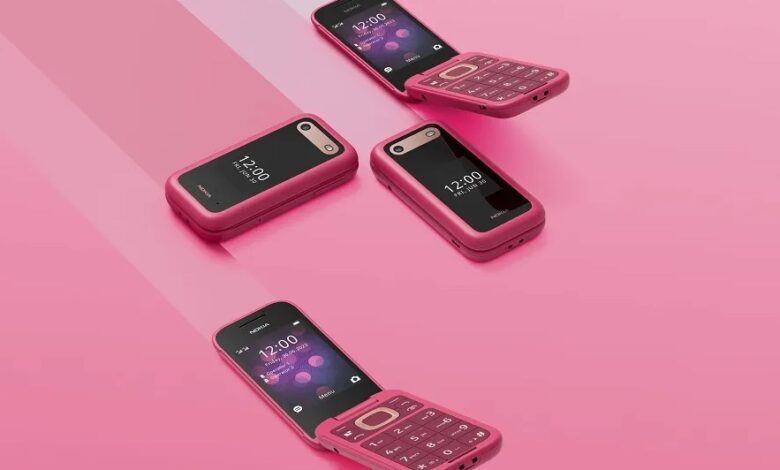 Nokia 2660 Flip phone