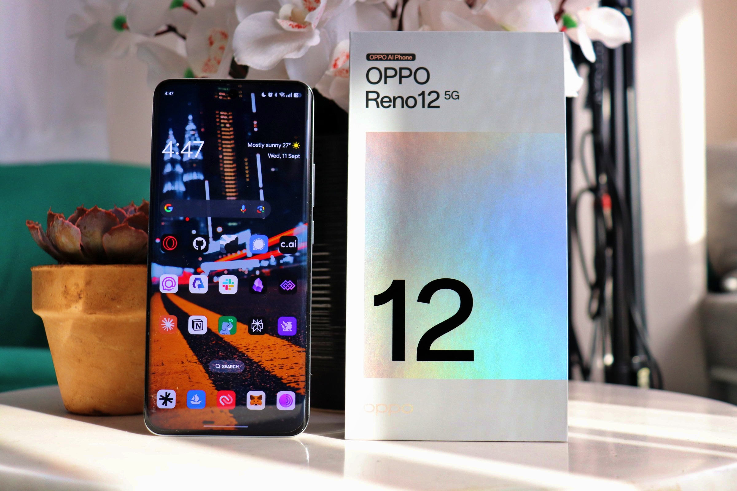 OPPO Reno12 5G Review