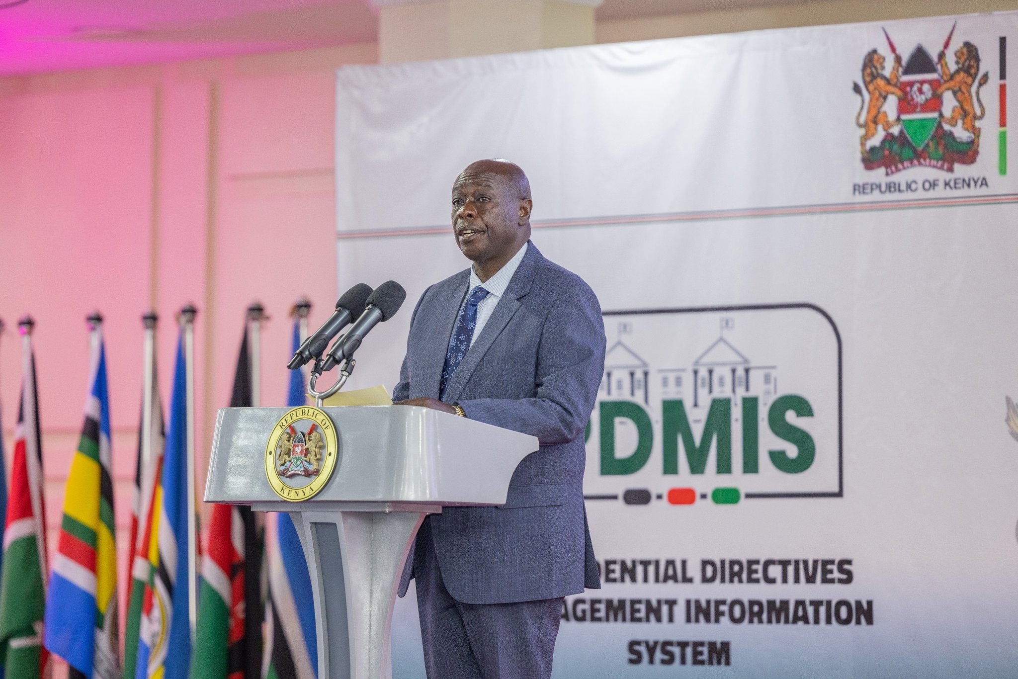 Government launches two digital platforms to boost transparency