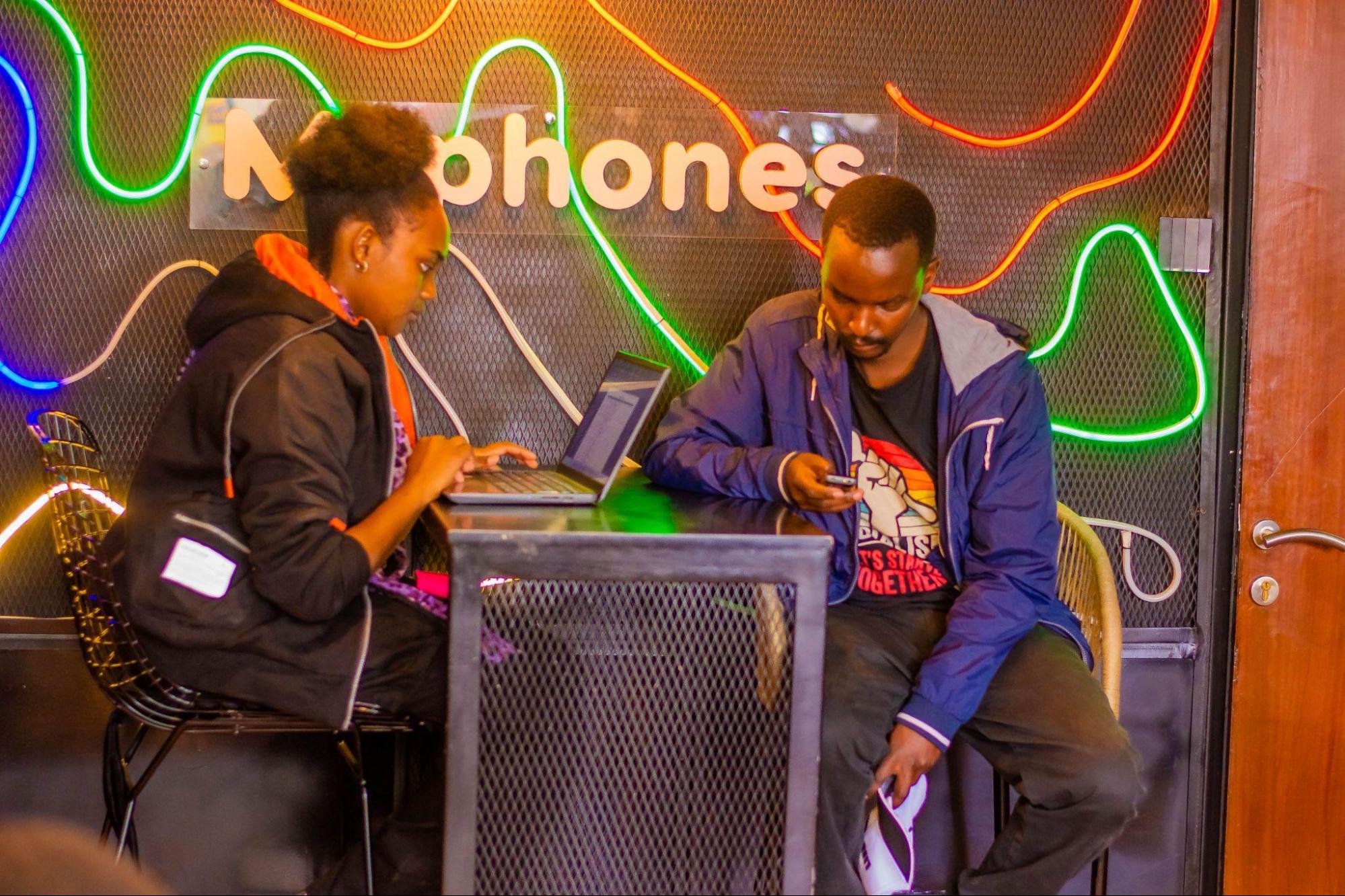 MoPhones smartphones in kenya