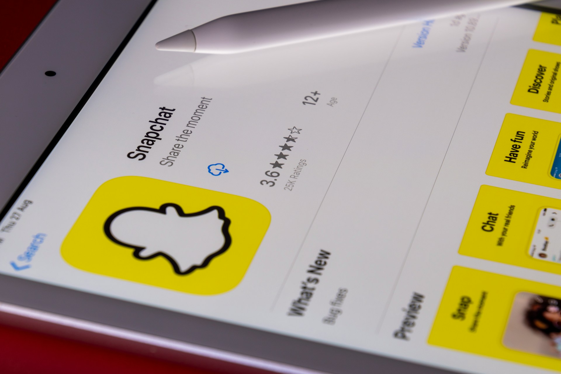 Snapchat 5-Tab Interface