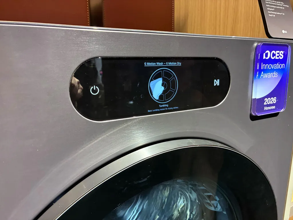 LG Signature 29-inch WashCombo with AIDD2.0