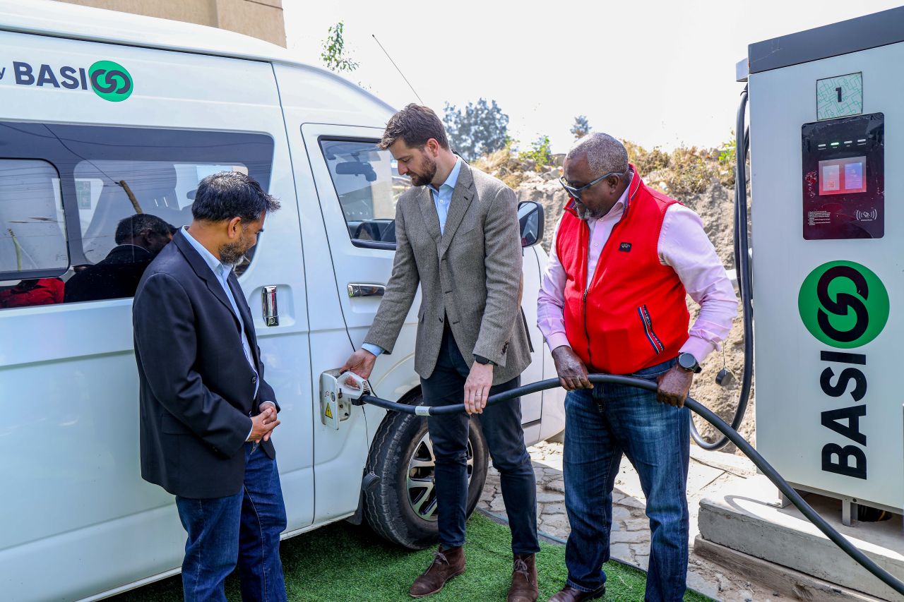 BasiGo and Rubis Energy Kenya demonstrate a public EV fast charger at the Sabaki charging station in Athi River.