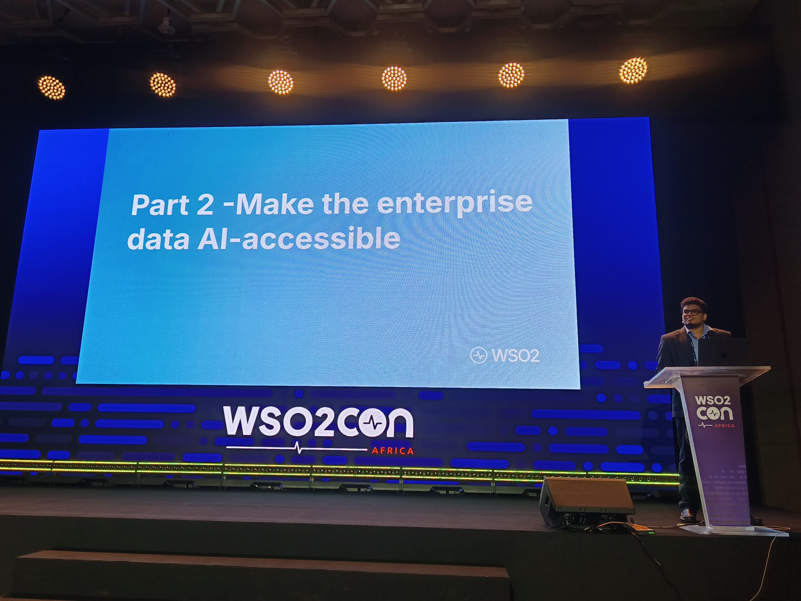 Lashan Sivaganeshan presents on enterprise data and AI agents at WSO2Con Africa 2026