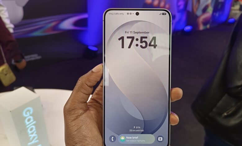 Samsung Galaxy phone displaying Now Brief with the One UI 9 update.
